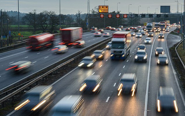 Los conductores inocentes sancionados injustamente por un fallo en los radares en las autopistas inteligentes hace SIETE años podrían ver anuladas sus sentencias