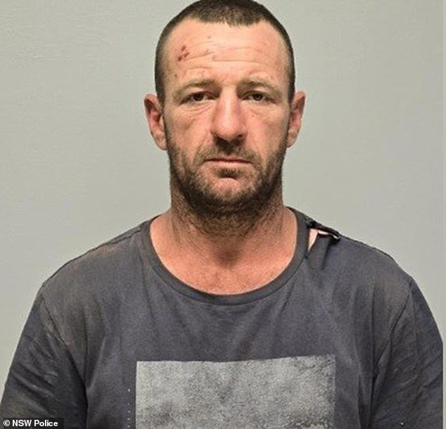 La única pregunta que TODOS quieren respuesta después de que un hombre supuestamente mató a una exnovia embarazada y a dos miembros de su familia: lo que la policía tiene que decir al respecto