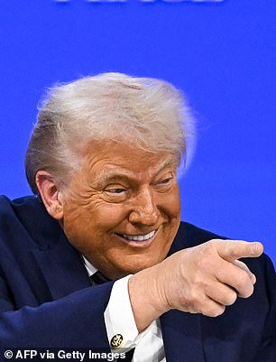 Trump y Newsom se ríen en privado mientras un alto asesor mantiene una gélida distancia