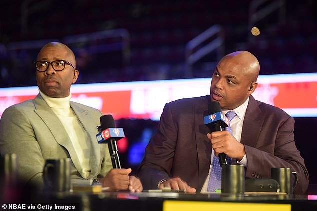 Charles Barkley apunta a los jefes de ESPN con críticas sin límites al renovado programa “Inside the NBA”