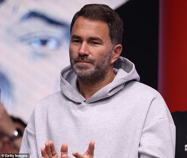 Es posible que Anthony Joshua NUNCA vuelva a pelear, admite Eddie Hearn, mientras el promotor actualizó sobre la condición del boxeador luego de un accidente que mató a dos de sus mejores amigos.