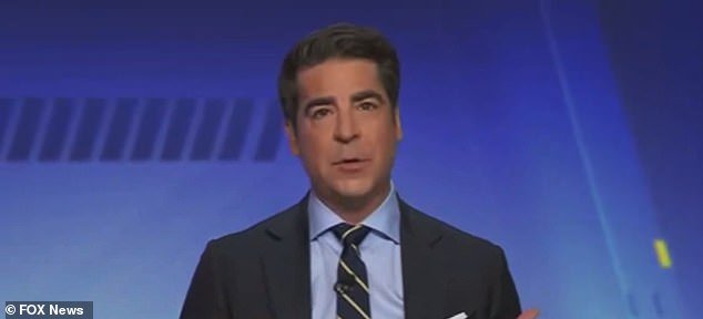 El presentador de Fox News, Jesse Watters, está bajo fuego después de afirmar extrañamente que Estados Unidos es dueño de la LUNA.