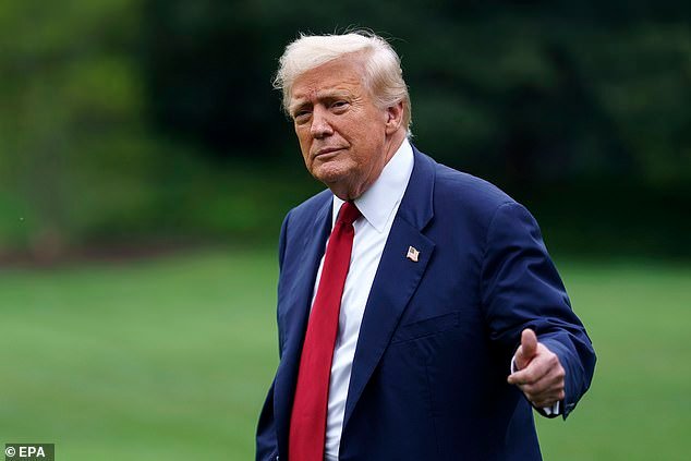 Donald Trump revela sus planes para el Super Bowl y critica a las estrellas de la NFL Bad Bunny y Green Day