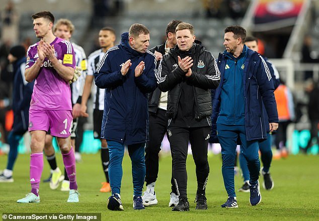 El técnico del Newcastle, Eddie Howe, está enviando un mensaje claro a sus rivales de la Premier League y “extraerá cada gramo de energía y compromiso de su equipo”.