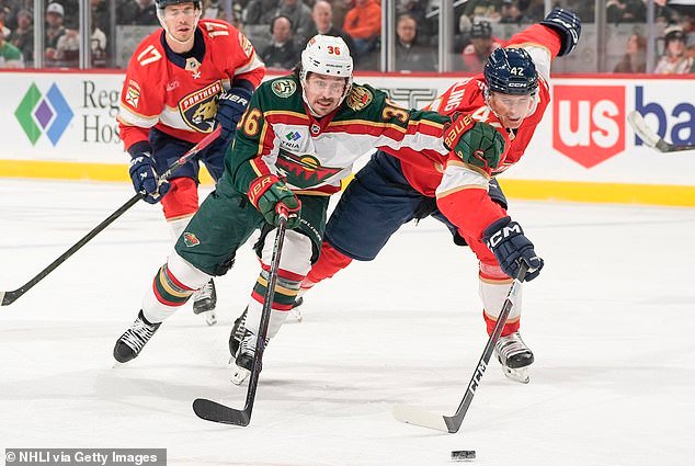 El Minnesota Wild y la NHL fueron condenados por jugar pocas horas después del disparo de Alex Pretti, contra el equipo homenajeado por Trump.