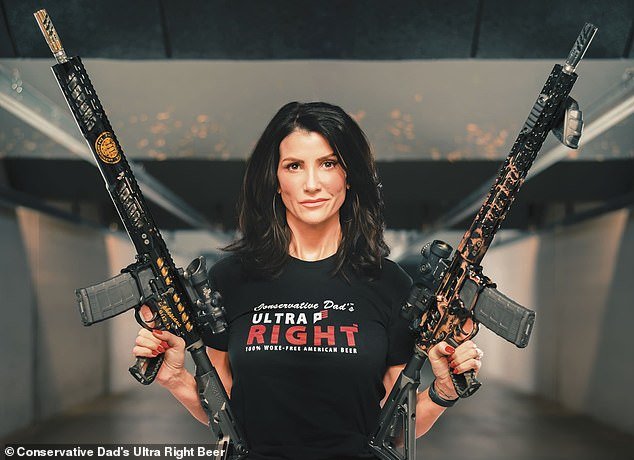 MAGA fue condenada por los principales conservadores por insistir rápidamente en que el asesinato de una enfermera de Minneapolis por parte del DHS estaba justificado.