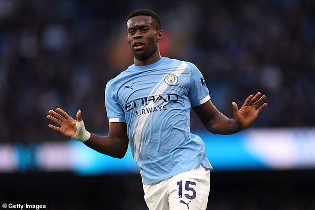 Cómo fracasó el traslado de Marc Guehi al Liverpool, mientras yacía en una máquina de resonancia magnética: un defensor de £ 20 millones revela una transferencia fallida antes de que Man City capitalice