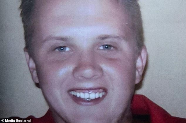 Un hombre mató a golpes al cuidador de perros XL Bully mientras una madre desconsolada exige responsabilidad