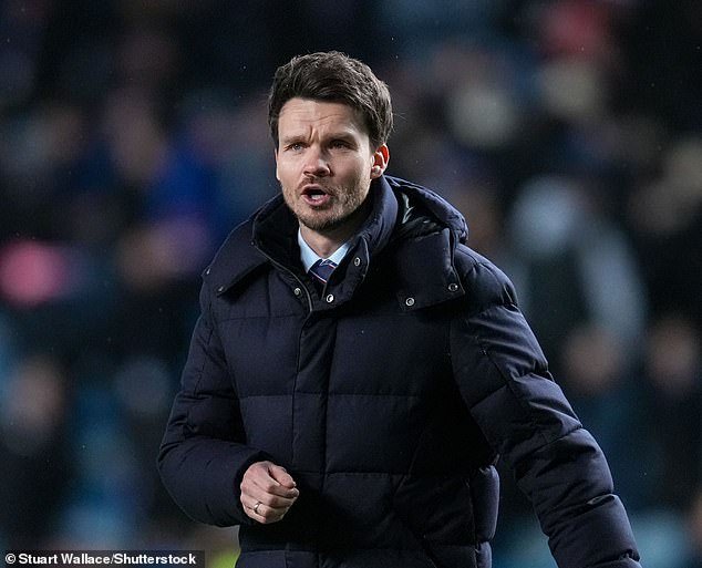 “Está empezando”, dice el jefe de los Rangers, Danny Rohl, mientras sus jugadores hambrientos de títulos se preparan para perseguir al Hearts.