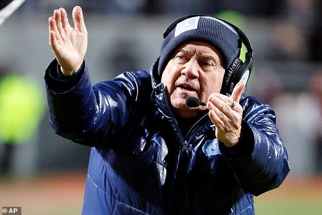 La postura de los Buffalo Bills sobre Bill Belichick se produce mientras el equipo intensifica su búsqueda de un nuevo entrenador tras el despido de Sean McDermott.