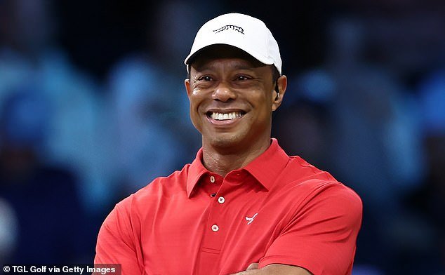 El multimillonario Tiger Woods logra otra gran victoria mientras la marca de ropa del ícono del golf gana dinero