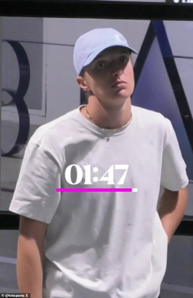 Reviva el momento en que los guardias de seguridad le dicen a una de las estrellas más importantes del Abierto de Australia que NO PUEDE entrar a Melbourne Park.