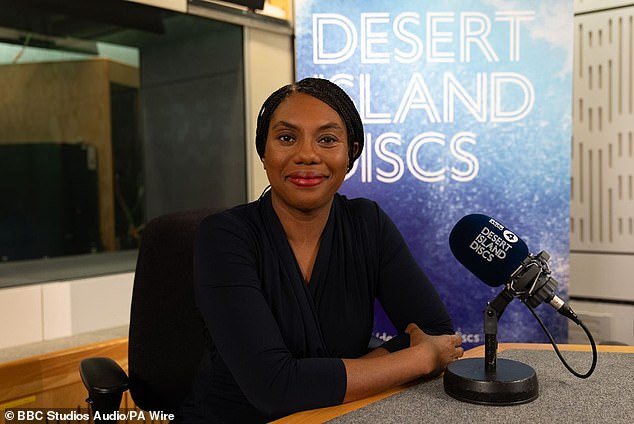 Otro ex ministro del gabinete conservador está bajo “vigilancia de deserción” después de que Suella Braverman renunciara por reformas