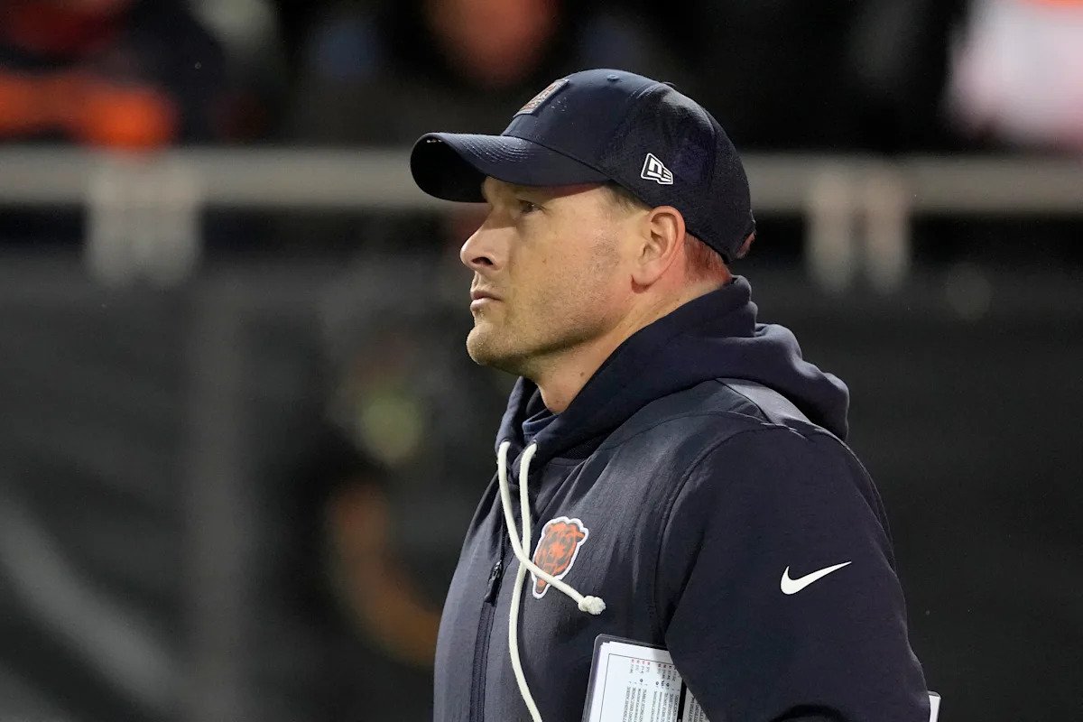 Bears HC Ben Johnson no se echa atrás en su perorata contra los Packers después de ganar el comodín