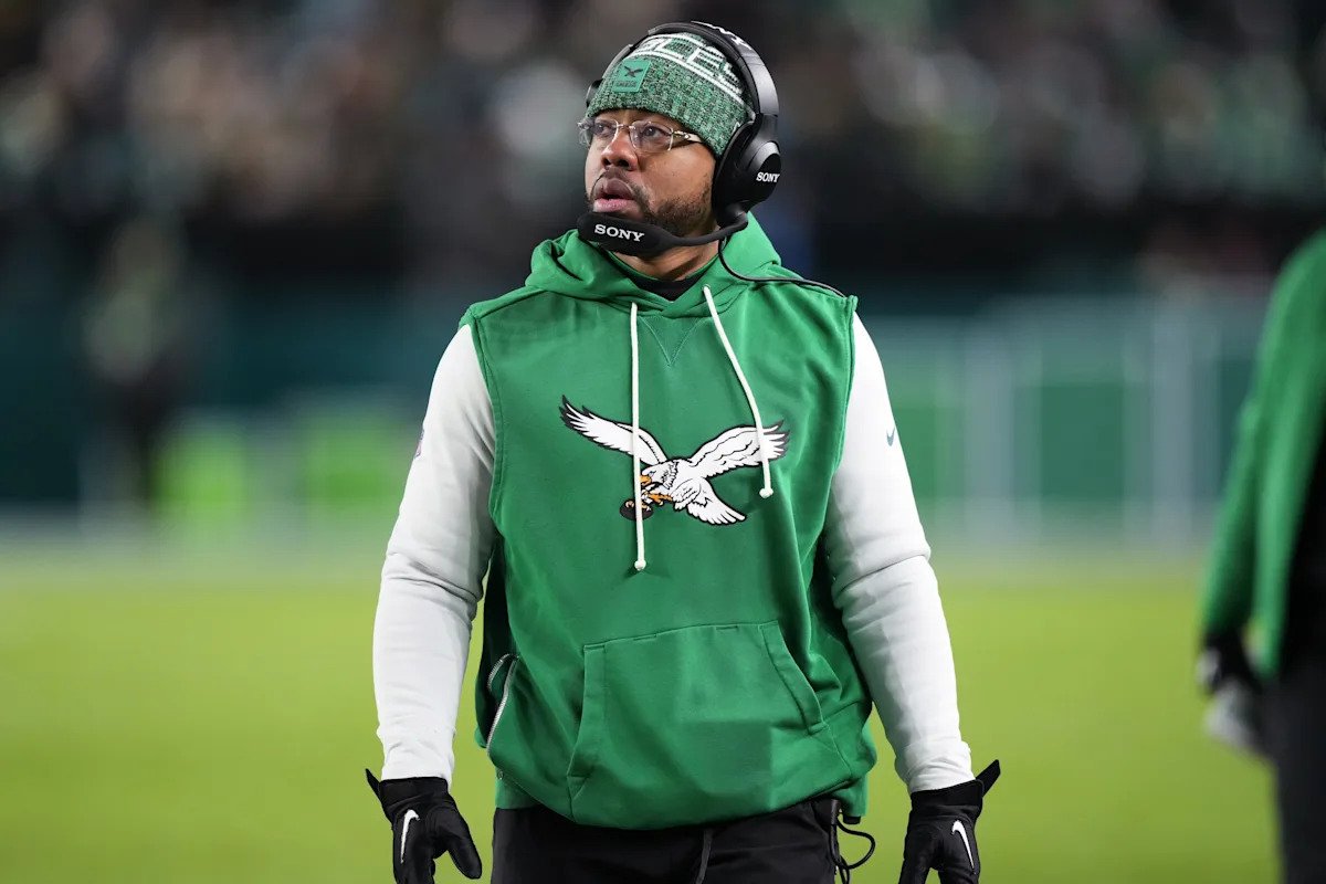 Los Cowboys contratan al entrenador asistente de los Eagles, Christian Parker, como nuevo coordinador defensivo