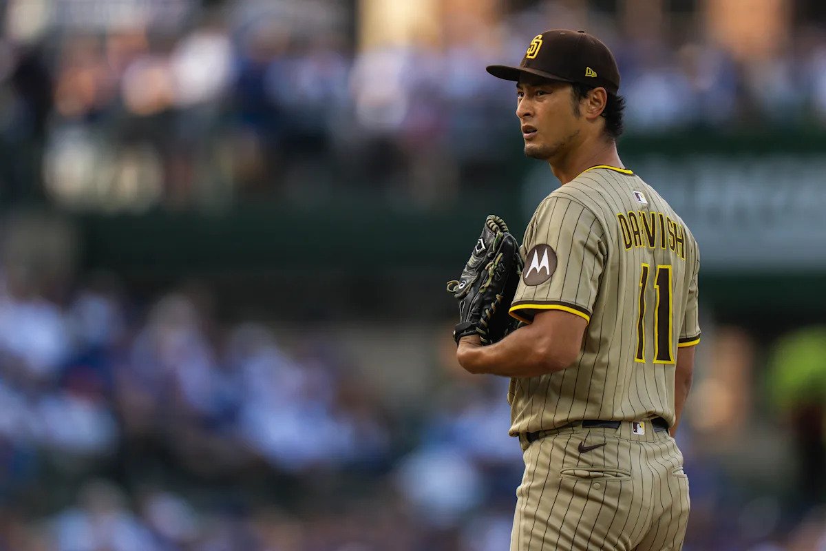 El lanzador de los Padres, Yu Darvish, dice que no ha decidido retirarse a pesar de los informes
