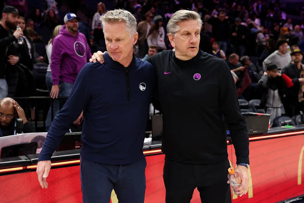 Steve Kerr de los Warriors habla de la victoria “extraña y triste” sobre los Timberwolves después del reciente tiroteo mortal en ICE: “Su grupo sufrió”