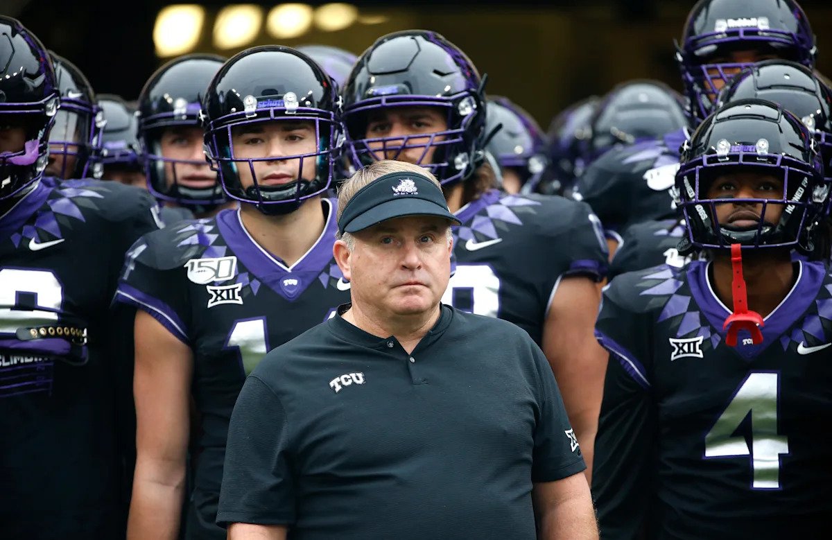 Según los informes, el veterano entrenador de TCU, Gary Patterson, se dirige a la USC como el próximo coordinador defensivo bajo la dirección de Lincoln Riley.