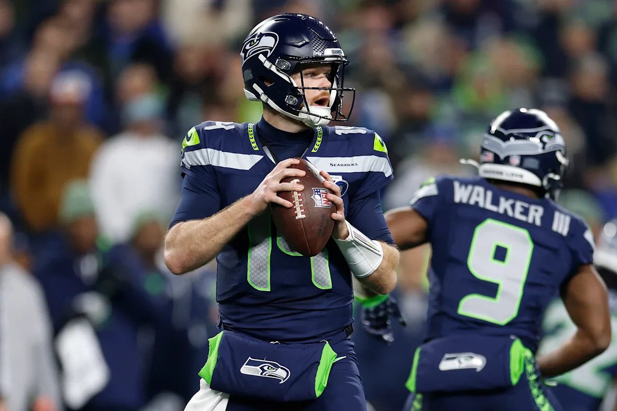 Actualización sobre la lesión de Sam Darnold: se espera que el mariscal de campo de los Seahawks comience el domingo a pesar de estar limitado con Oblique