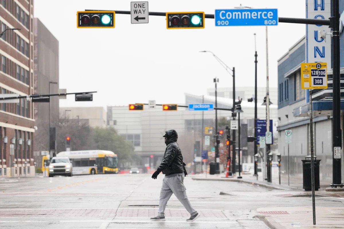 NBA pospone Nuggets-Grizzlies y Mavericks-Bucks por tormenta invernal