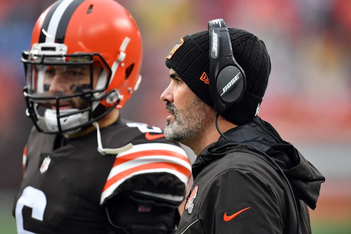 La estrella de los Browns, Joe Thomas, se pone del lado de Kevin Stefanski después de que Baker Mayfield criticara al ex entrenador