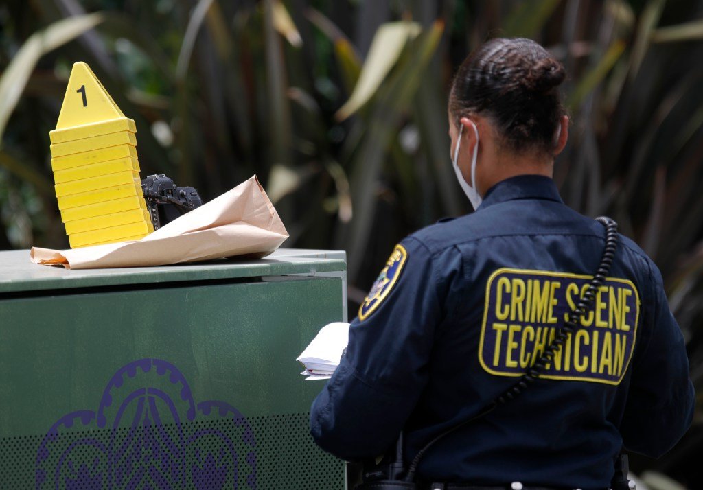 Peluquero de Oakland liberado sin cargos en el primer caso de asesinato de la ciudad en 2026