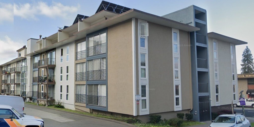 El complejo de apartamentos de Berkeley está siendo embargado a un precio muy reducido