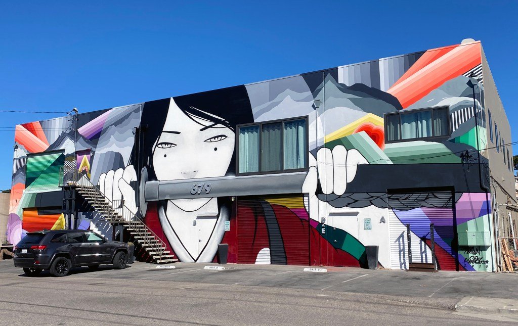 La estridente revolución artística de Sand City