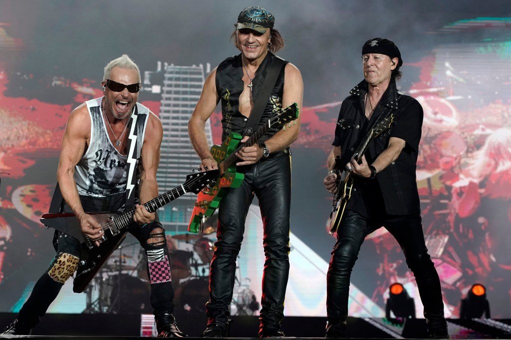 El bajista de los Scorpions, Francis Buchholz, muere a los 71 años tras una batalla privada contra el cáncer – The Mercury News