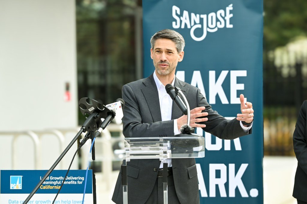 El primer centro de datos recibe energía bajo el acuerdo San José-PG&E