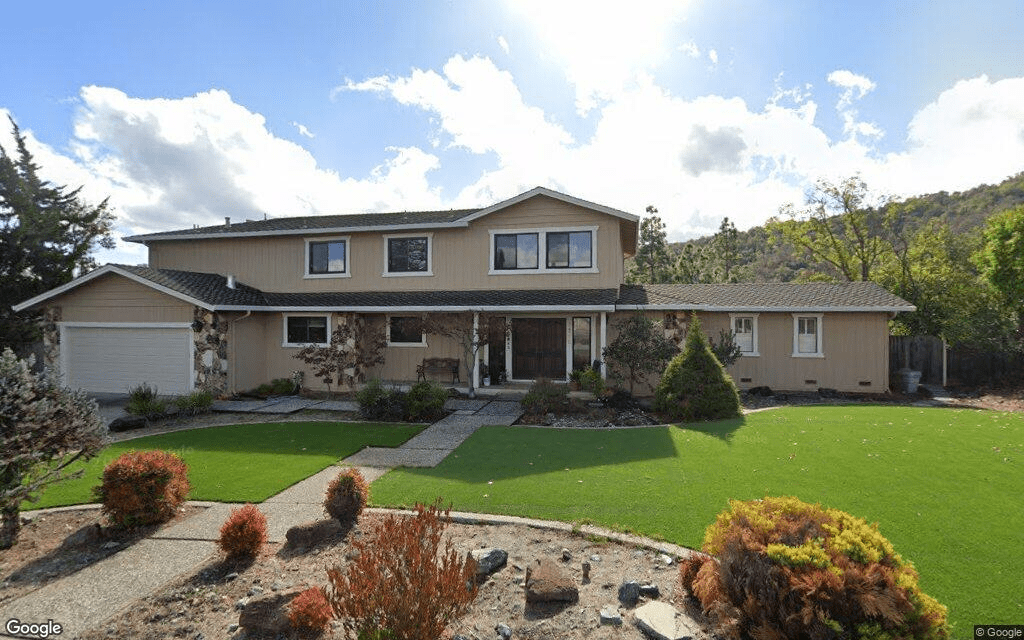 Casa unifamiliar en San José vendida por $2.8 millones