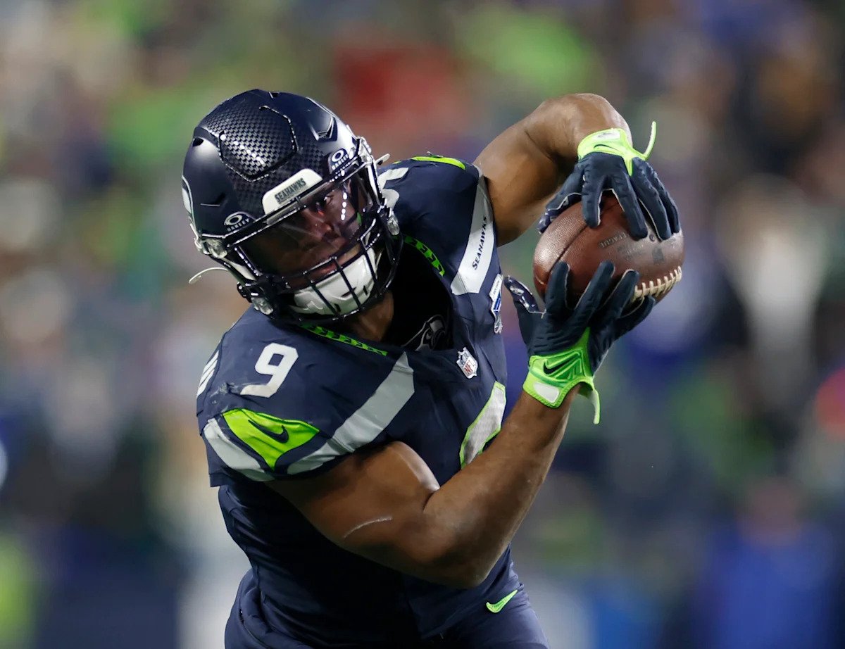 Estos backfields de la NFL frustraron a los gerentes de fútbol de fantasía en 2025: ¿cambiará algo la próxima temporada?