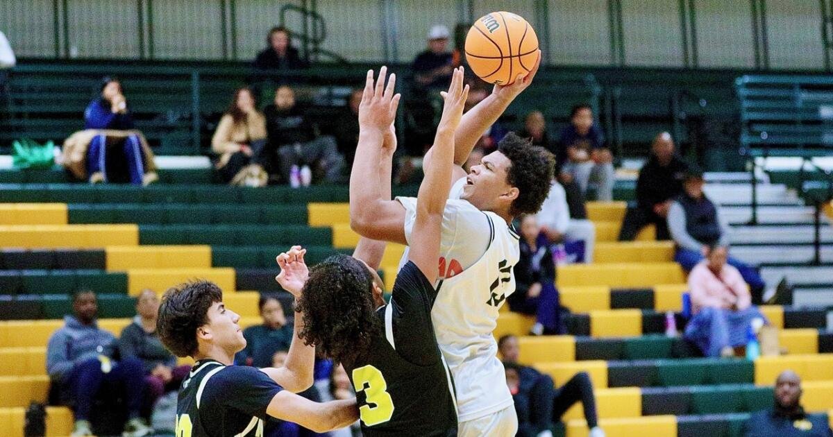 Baloncesto de la escuela secundaria: Ethan Hill ayuda a levantar a Brentwood sobre Crossroads