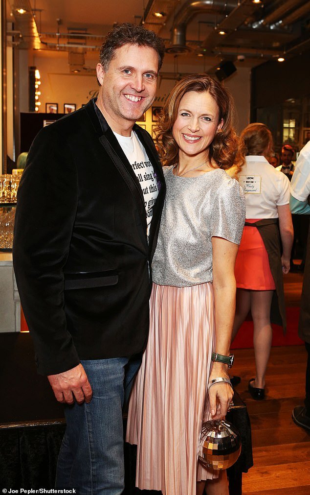 León revela cuántos puestos de trabajo está eliminando mientras la cadena de comida rápida mueve el hacha en 22 ubicaciones