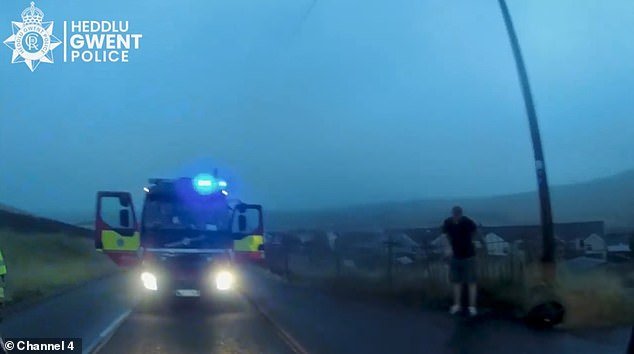 Un narcotraficante entrega a la policía una botella de cerveza tras matar a una joven de 17 años mientras consumía un cóctel de cocaína, ketamina y éxtasis