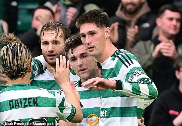 CELTIC 2 FALKIRK 0: El nuevo Bhoy Tomas Cvancara demuestra que es un notable paso adelante en Parkhead mientras los hombres de Martin O’Neill regresan a la contienda por el título