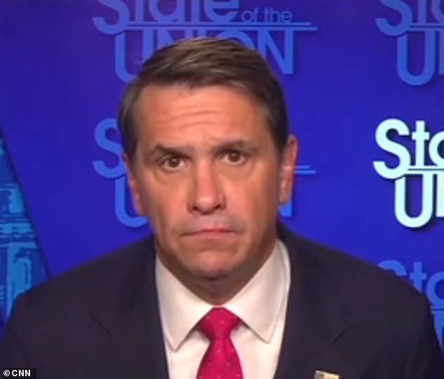 El fiscal general adjunto Todd Blanche dice que nadie será acusado después de que se retiren los últimos archivos de Epstein mientras se avecina el voto de desacato de Clinton.