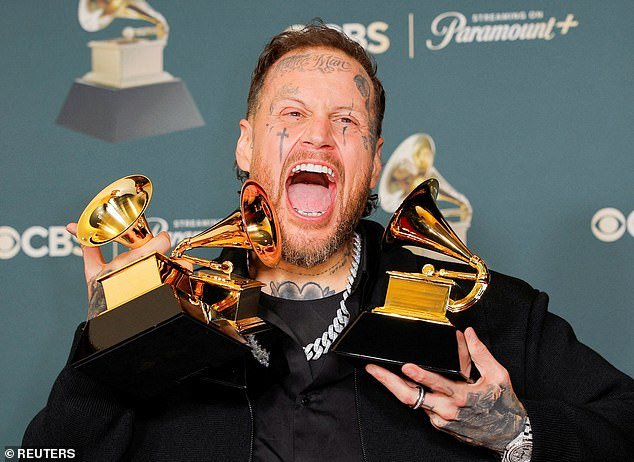 Jelly Roll le dice a la NFL lo que debieron haber hecho con el show de medio tiempo del Super Bowl en medio del furor de Bad Bunny