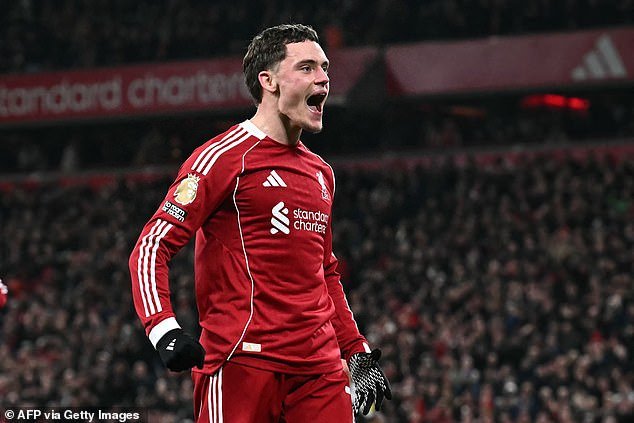 Jamie Carragher da un giro de 180 grados a Florian Wirtz al insistir en que la estrella de £116 millones “puede alcanzar el nivel de Kevin De Bruyne” y afirma que Hugo Ekitike es mejor que sus prolíficos excompañeros del Liverpool.