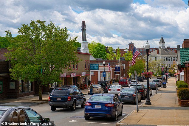 La ciudad de Massachusetts planea votar a favor de un cambio de nombre antes de la última aparición de los Patriots en el Super Bowl.