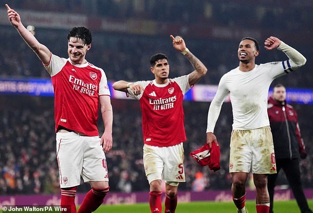 Arsenal 1-0 Chelsea (4-2 global) – CLASIFICACIONES DE LOS JUGADORES: ¿Quién ganó la difícil batalla en el mediocampo? ¿A qué estrella del blues le faltaba creatividad? ¿Y quién era anónimo e ineficaz?