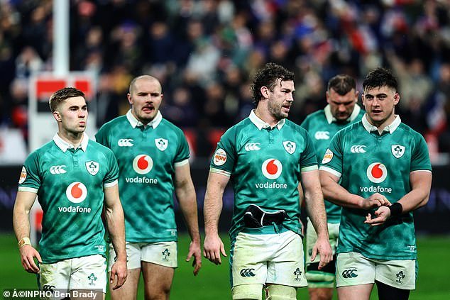 La imprudente pérdida de poder de Farrell sobre una estrella experimentada sienta las bases para el futuro y brinda grandes oportunidades a tres jóvenes talentos apasionantes.