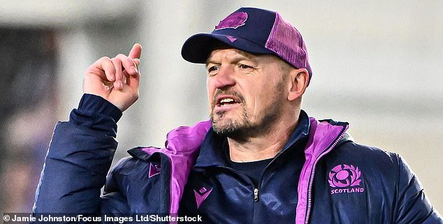 “¿Has planteado el tema de Red Bull a tus jugadores?” Se le preguntó al entrenador de Escocia, Gregor Townsend. “No”, dijo sin comprender, seguido de una mirada asesina. La conversación terminó.