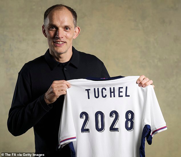 Thomas Tuchel ha señalado que su romance con Inglaterra no durará poco al firmar un nuevo contrato, escribe JACK GAUGHAN, y por qué el trío del Man United podría ser parte de su plan para la Copa del Mundo.