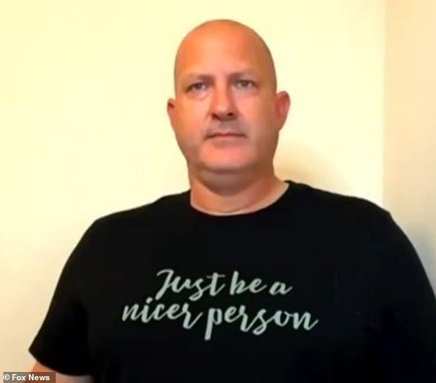 El padre de Gabby Petito se solidariza con la “frustrante” búsqueda de Nancy Guthrie en medio de pistas falsas