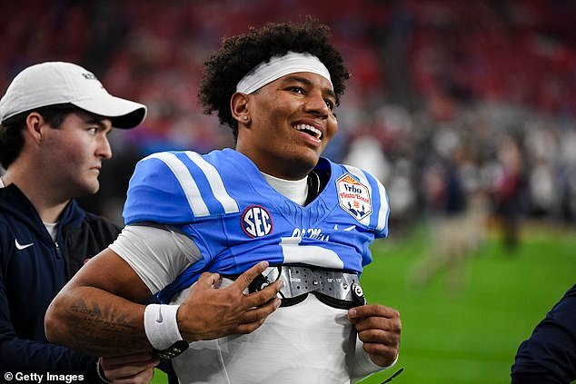 El mariscal de campo de Ole Miss, Trinidad Chambliss, recibirá una SEXTA temporada universitaria por parte de un juez luego de una demanda explosiva contra la NCAA.