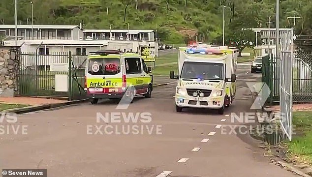 Decenas de soldados australianos resultaron heridos cuando una sesión de fotos de rutina salió terriblemente mal en Lavarack Barracks en Townsville.
