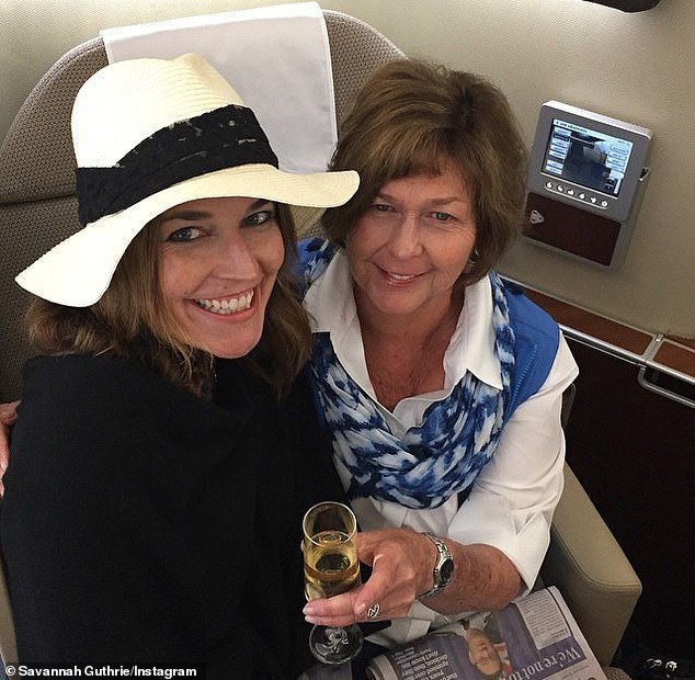 La policía investiga la teoría del ‘cómplice’ en el caso de Nancy Guthrie mientras los vecinos entregan un nuevo video de vigilancia