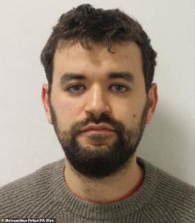 Starmer y Reeves hicieron campaña a favor de un concejal laborista pedófilo que fue atrapado en una operación encubierta