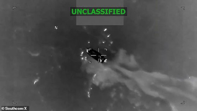 Estados Unidos ataca barco presunto narcotraficante y deja tres muertos